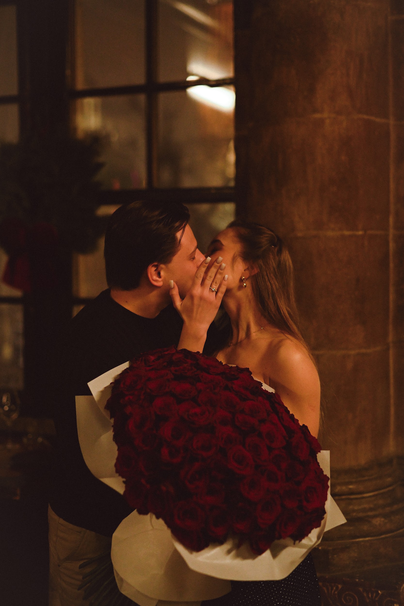 Пара в залі